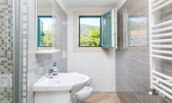 olbia_villa_auri_bagno