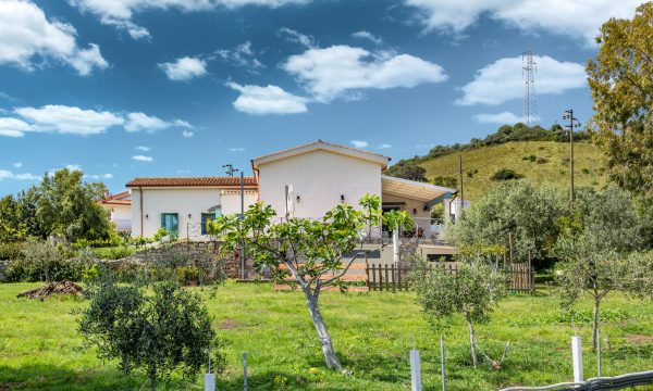 olbia_villa_auri_prospetto